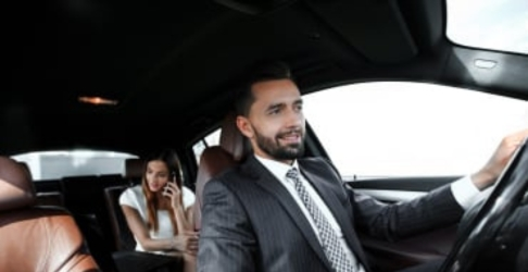 orlando chauffeur finishing a corporate transfer